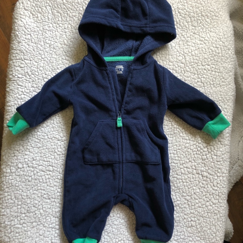 Fleece baby jumpsuit